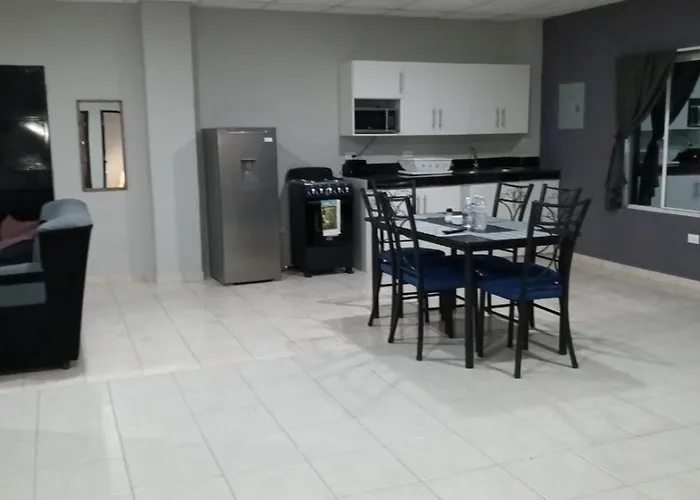 Apartamento Familiar 1 Con 3 Habitaciones Y 4 Camas